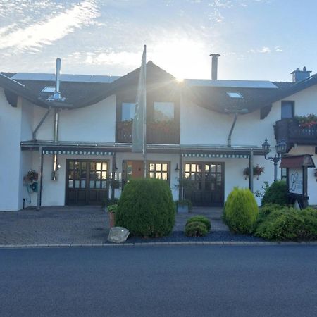 Landhotel Linden Am Venekotensee Niederkruechten Екстер'єр фото