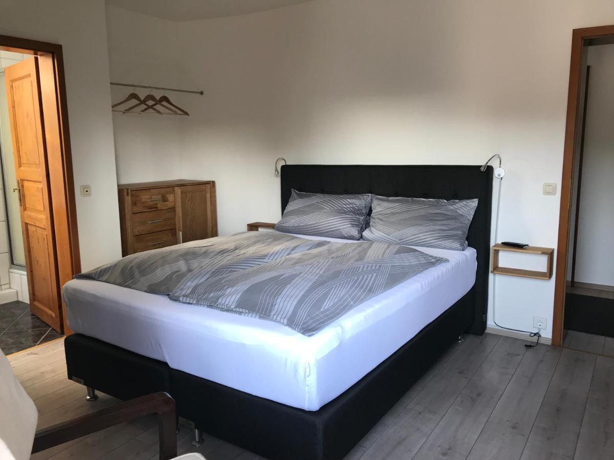 Landhotel Linden Am Venekotensee Niederkruechten Екстер'єр фото