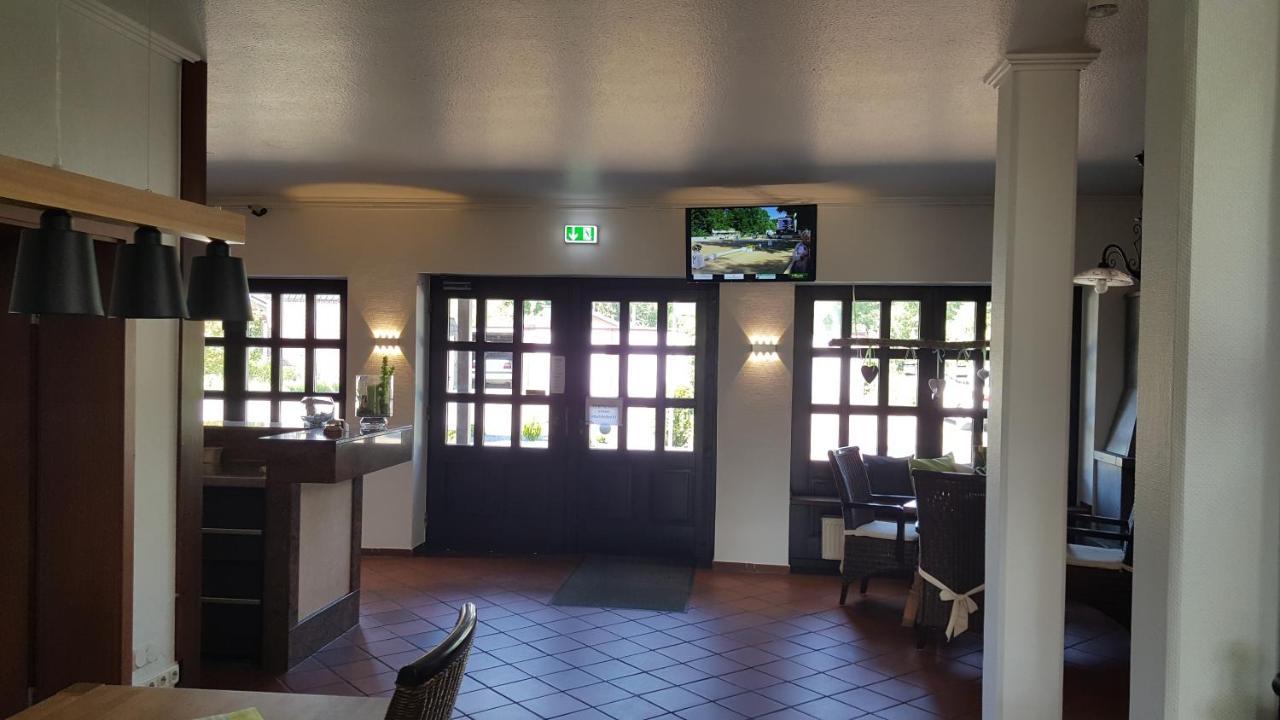 Landhotel Linden Am Venekotensee Niederkruechten Екстер'єр фото